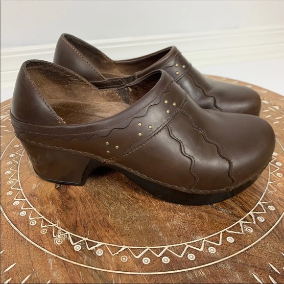 Dansko Shoes - Dansko clogs, unique design
